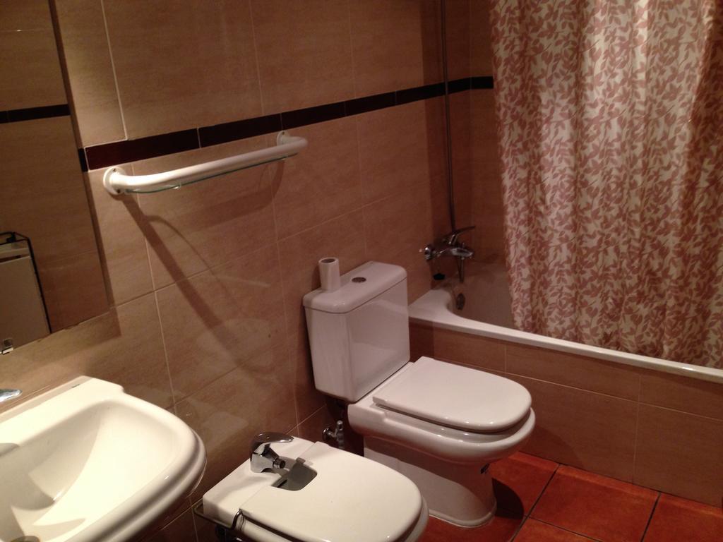 Apartaments Pirinenc Esterri d'Àneu Kamer foto