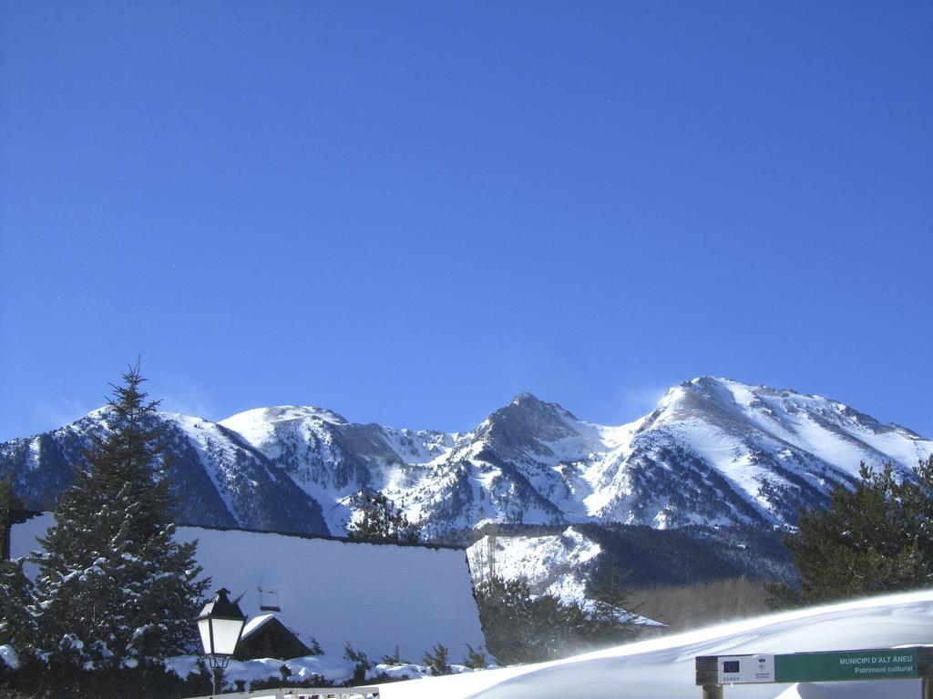Apartaments Pirinenc Esterri d'Àneu Buitenkant foto